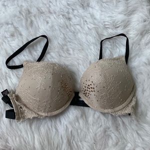 Victoria Secret Bombshell Bra